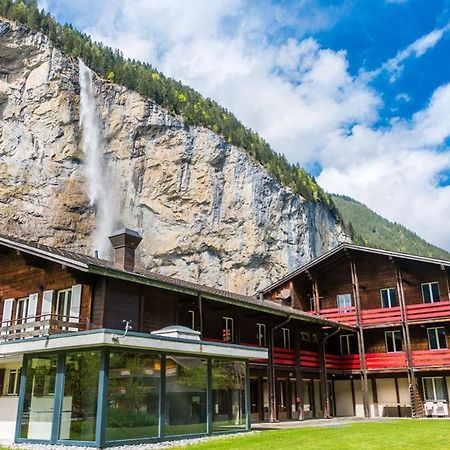 Alpine Base Hostel - Adults Only Lauterbrunnen Esterno foto
